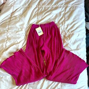 fuschia highwaisted pleated flare pants